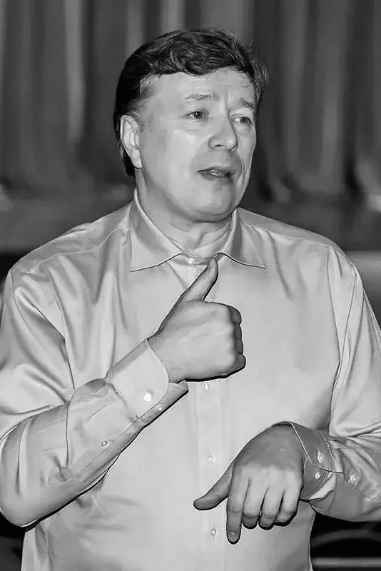 Фомин Роберт Валерьевич